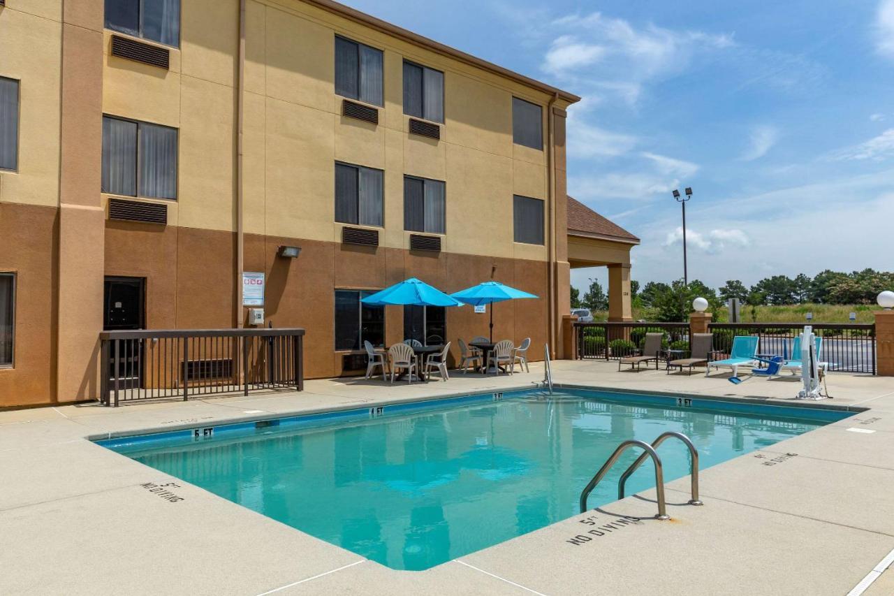 Comfort Inn Garner Clayton I-40 Exteriör bild