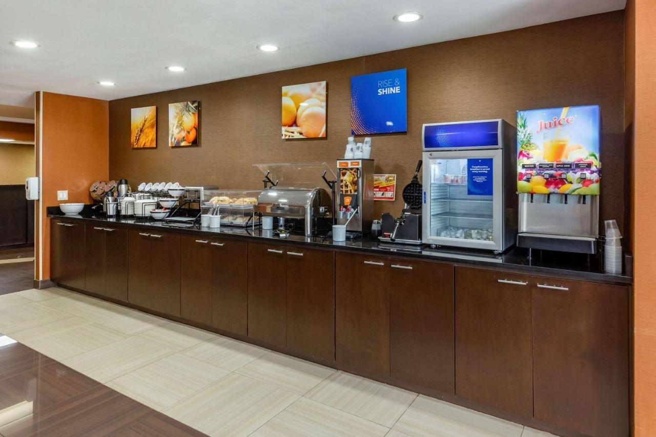 Comfort Inn Garner Clayton I-40 Exteriör bild