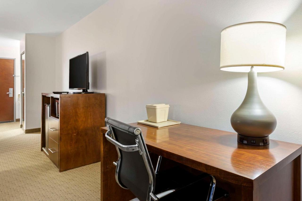 Comfort Inn Garner Clayton I-40 Exteriör bild